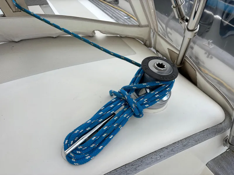 Slide: The Image of Blue rope on winch aboard 1987 Ta Shing Tashiba 36 sailboat. - 13