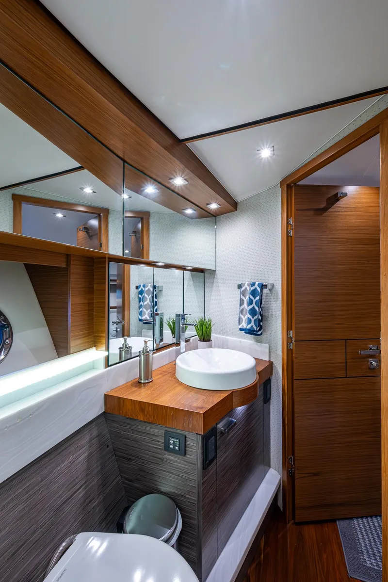 Slide: The Image of Tiara C44 Coupe 2020 - 65