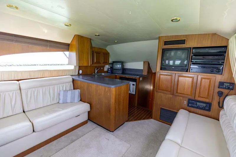 Slide: The Image of 2002 Luhrs 40 Convertible- Trigger Happy- Galley - 8