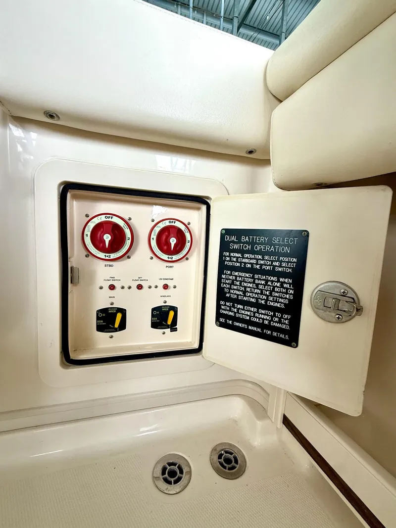 Slide: The Image of Dual battery select switch panel on 2018 Grady-White Marlin 300 boat. - 25