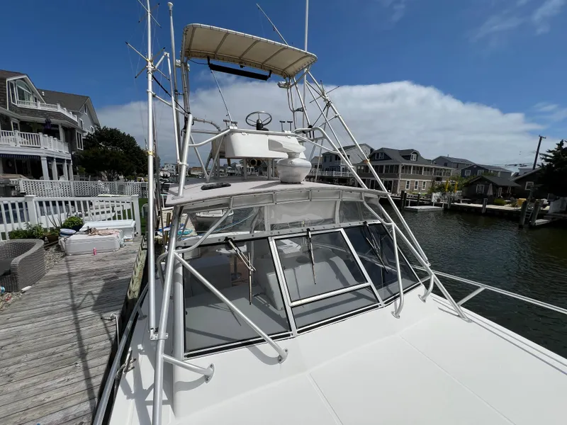 Slide: The Image of Albemarle 305 Express Fisherman 1997 - 25