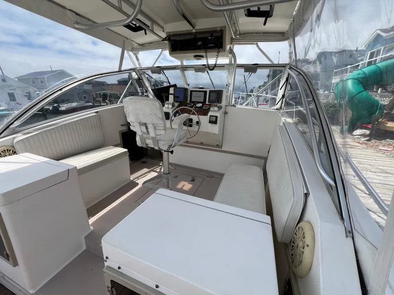 Slide: The Image of Albemarle 305 Express Fisherman 1997 - 6