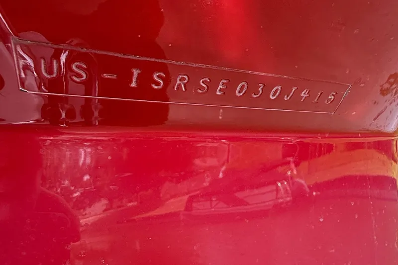 Slide: The Image of VIN number on red 2015 Supra SE450-550 boat hull. - 20