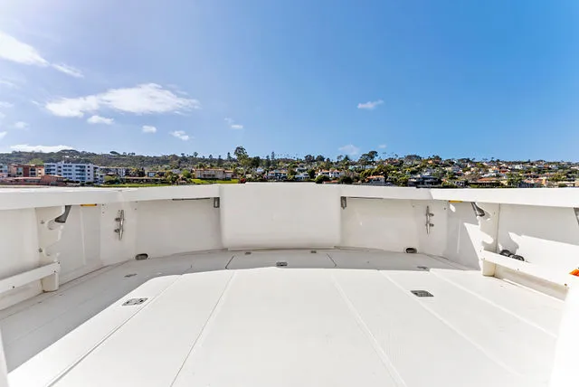 Slide: The Image of Blackfin 29 Flybridge 1992 - 50