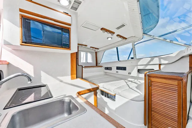 Slide: The Image of Blackfin 29 Flybridge 1992 - 43