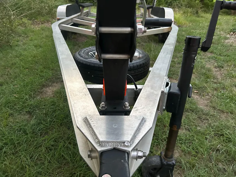 Slide: The Image of Stingray 212 SC 2022 - 100