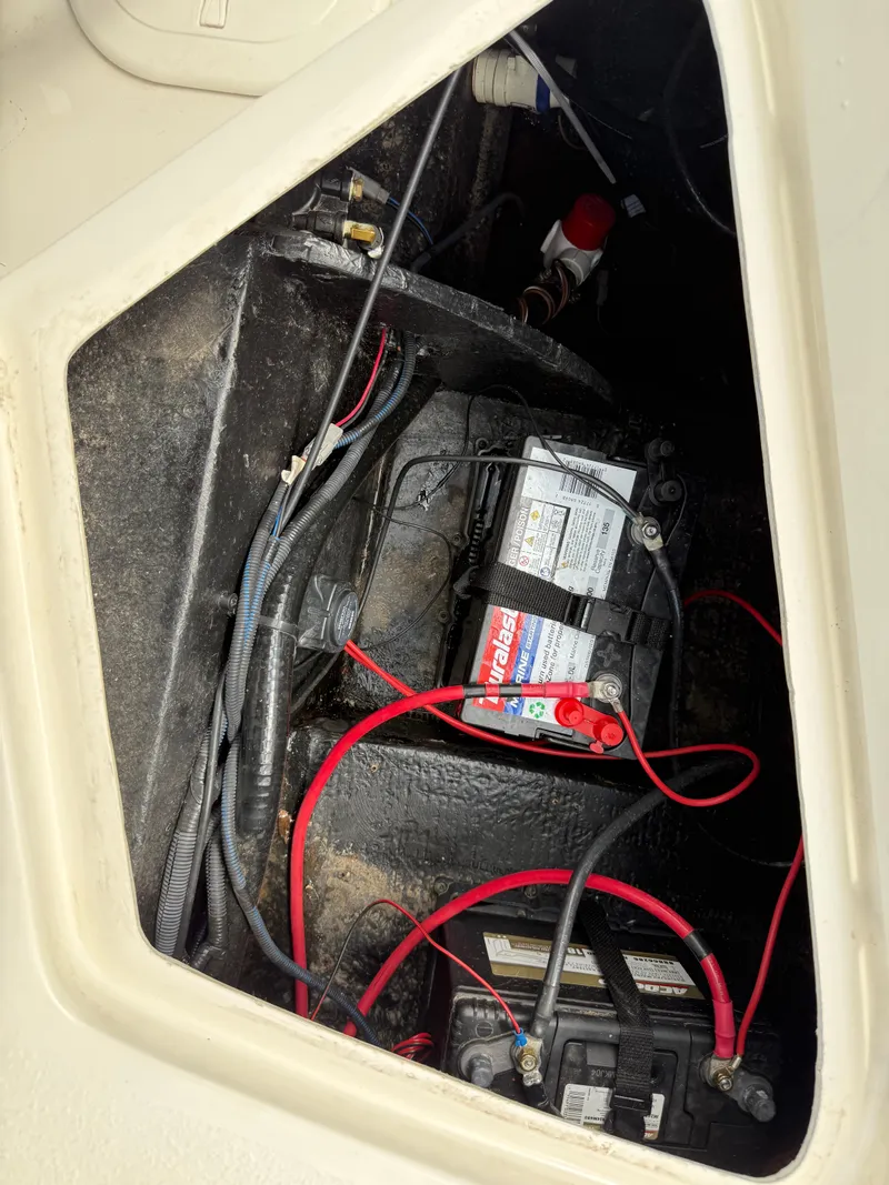 Slide: The Image of Stingray 212 SC 2022 - 76