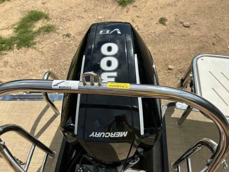 Slide: The Image of 2023 Harris Grand Mariner 230 with Mercury 300 V8 engine, viewed from above. - 20