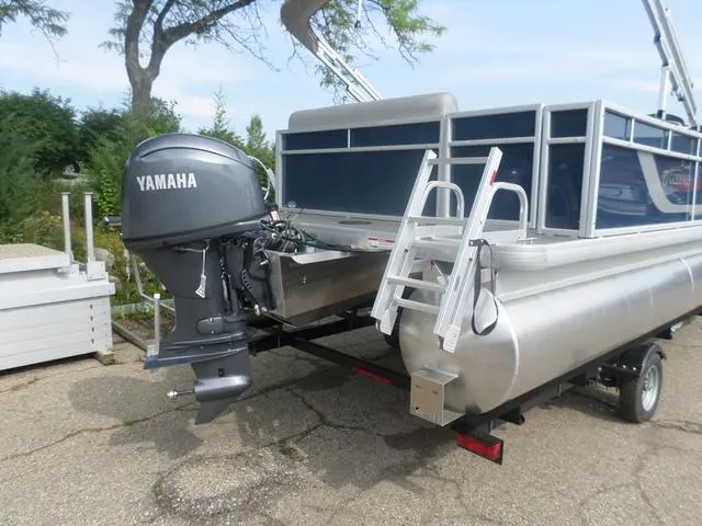 Slide: The Image of Sweetwater 2086 EXC 2025 - 7