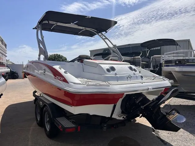 Slide: The Image of Tahoe 215 Xi 2017 - 6