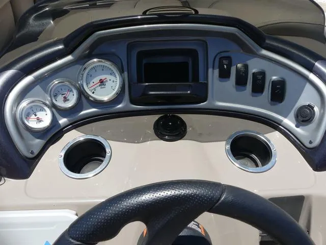 Slide: The Image of Sun Tracker Party Barge 20 DLX 2022 - 8