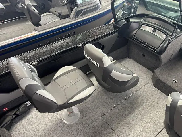 Slide: The Image of Lund 1875 Crossover XS Sport 2025 - 6