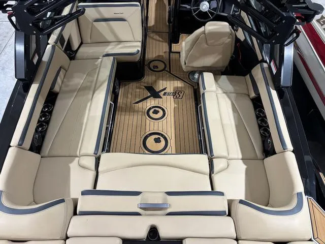 Slide: The Image of MasterCraft XStar S 2022 - 8