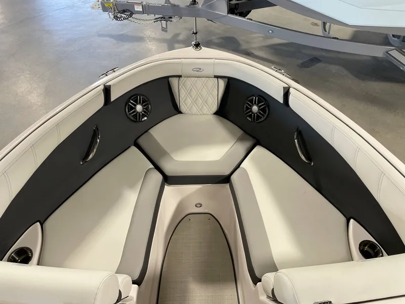 Slide: The Image of Regal 2000ES 2025 - 7