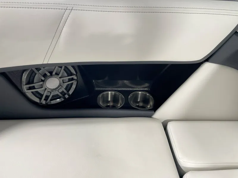 Slide: The Image of Regal 2000ES 2025 - 9