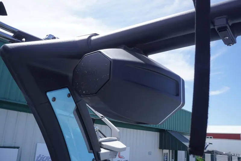 Slide: The Image of Tigé 23ZX 2023 - 59