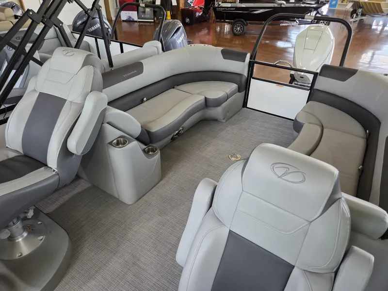 Slide: The Image of Veranda VR22RC 2025 - 3