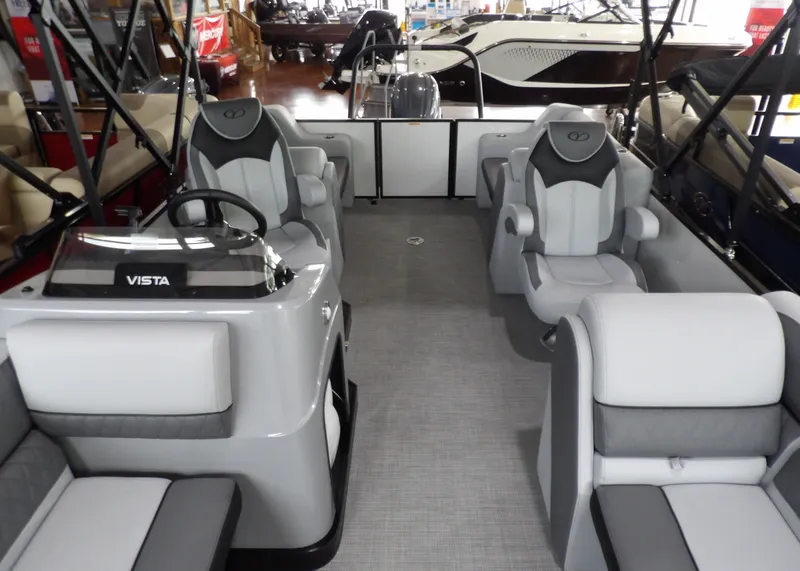 Slide: The Image of Veranda VISTA SPORT 22 2025 - 11