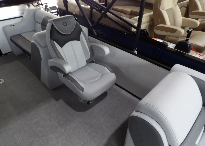 Slide: The Image of Veranda VISTA SPORT 22 2025 - 6