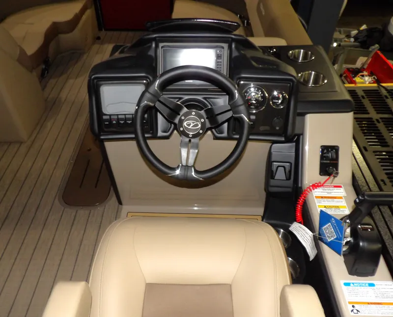 Slide: The Image of Veranda VR22RC 2025 - 6