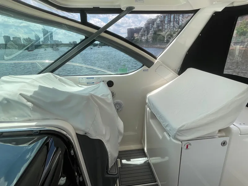 Slide: The Image of Tiara 3200 Open 2006 - 16