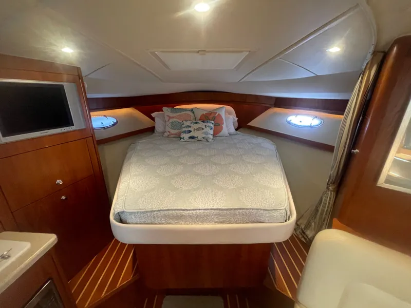 Slide: The Image of Tiara 3200 Open 2006 - 26