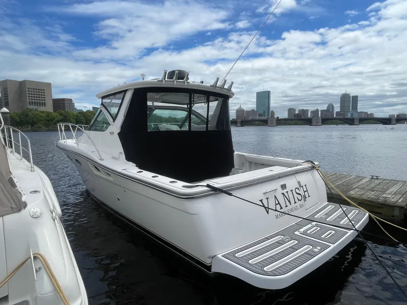 Slide: The Image of Tiara 3200 Open 2006 - 4