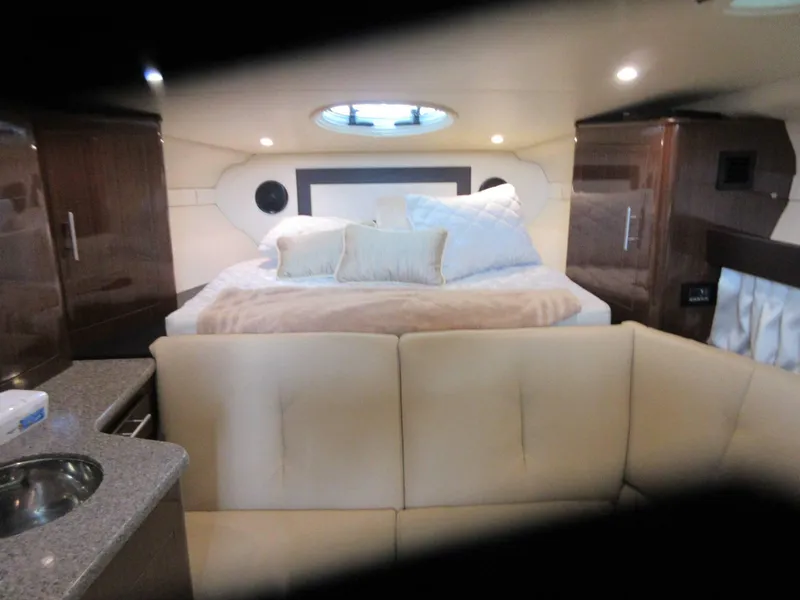 Slide: The Image of Regal 32 Express 2015 - 17