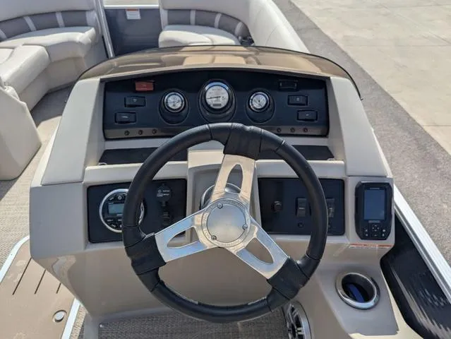 Slide: The Image of Bennington 23SSBXP 2018 - 6