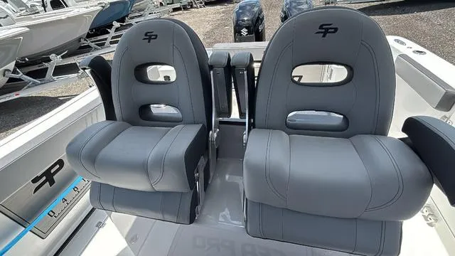 Slide: The Image of Sea Pro 292 CC 2025 - 16