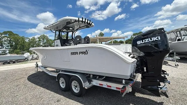 Slide: The Image of Sea Pro 292 CC 2025 - 37