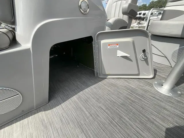 Slide: The Image of Bennington 20SF 2021 - 13