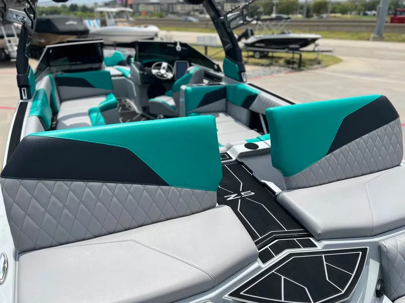 Slide: The Image of Tigé Z5 2023 - 10