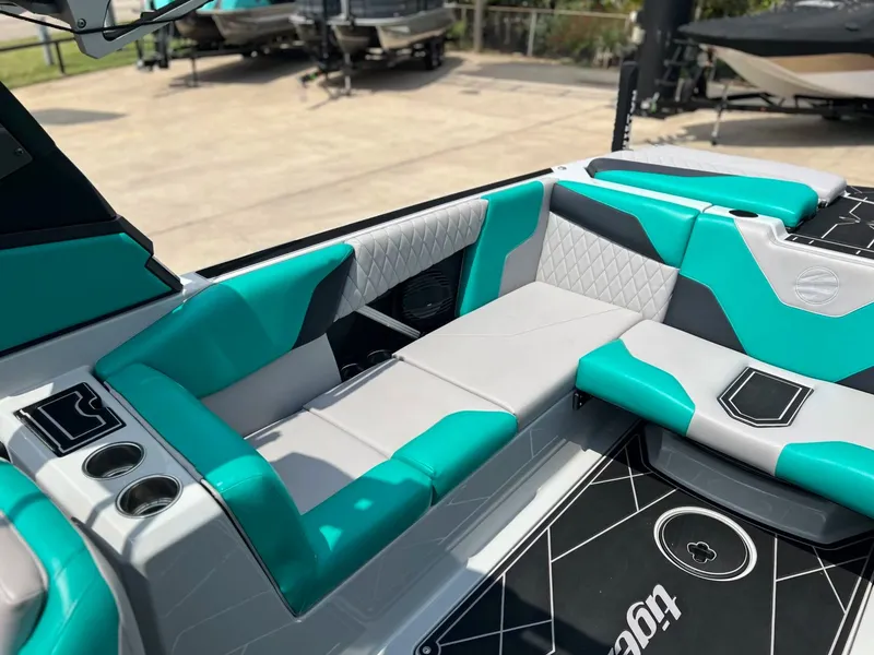 Slide: The Image of Tigé Z5 2023 - 18