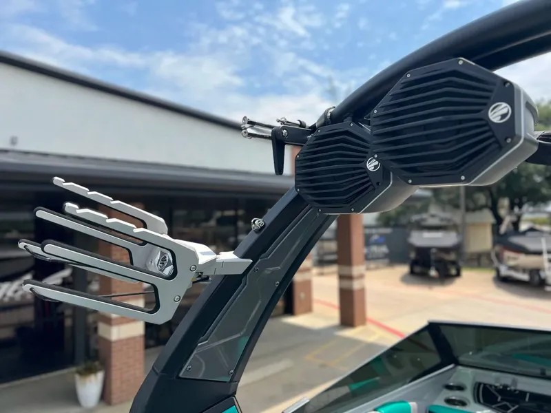 Slide: The Image of Tigé Z5 2023 - 22