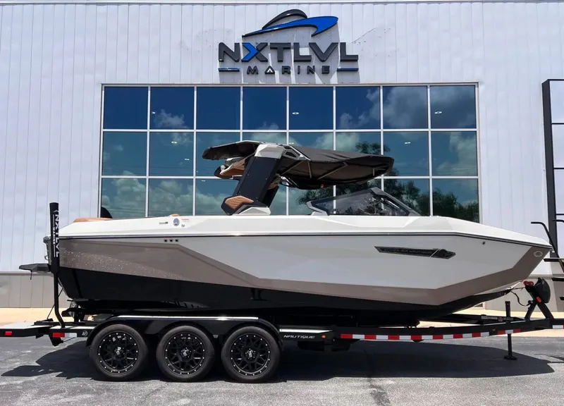 The Image of Nautique G23 2026 - 1