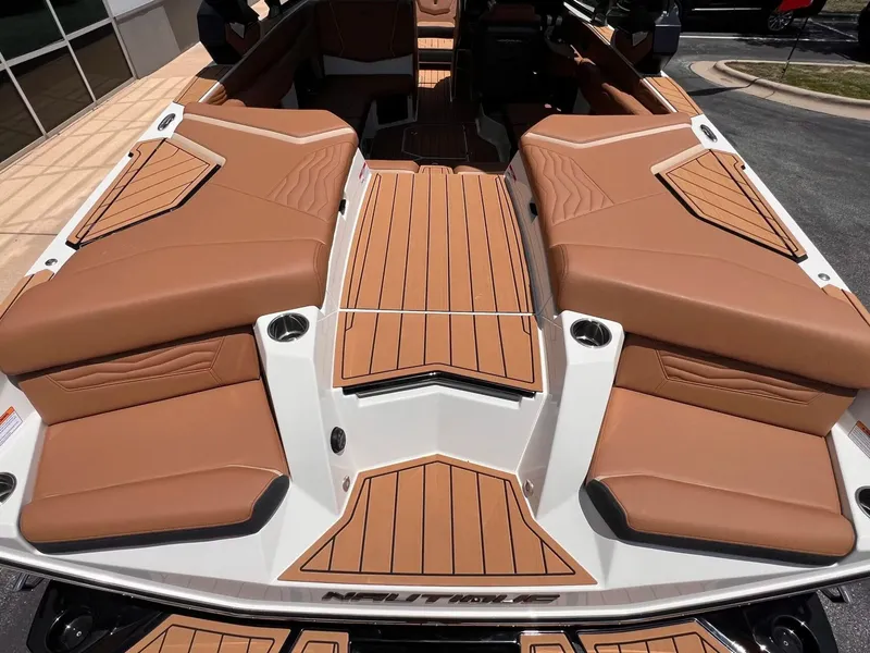 Slide: The Image of Nautique G23 2026 - 14