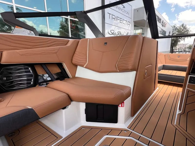 Slide: The Image of Nautique G23 2026 - 23