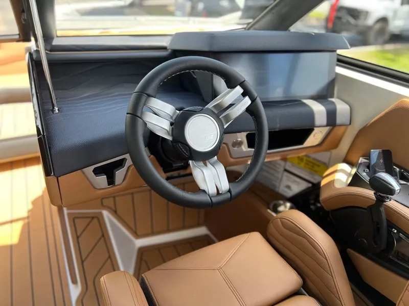 Slide: The Image of Nautique G23 2026 - 25