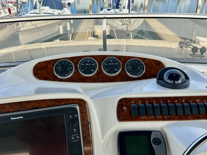 Slide: The Image of Meridian 580 Pilothouse 2004 - 97