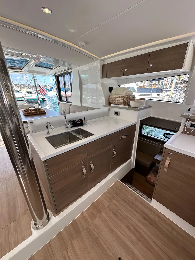 Slide: The Image of Bali 4.2 2023 - 54