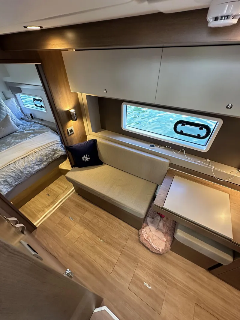 Slide: The Image of Bali 4.2 2023 - 60