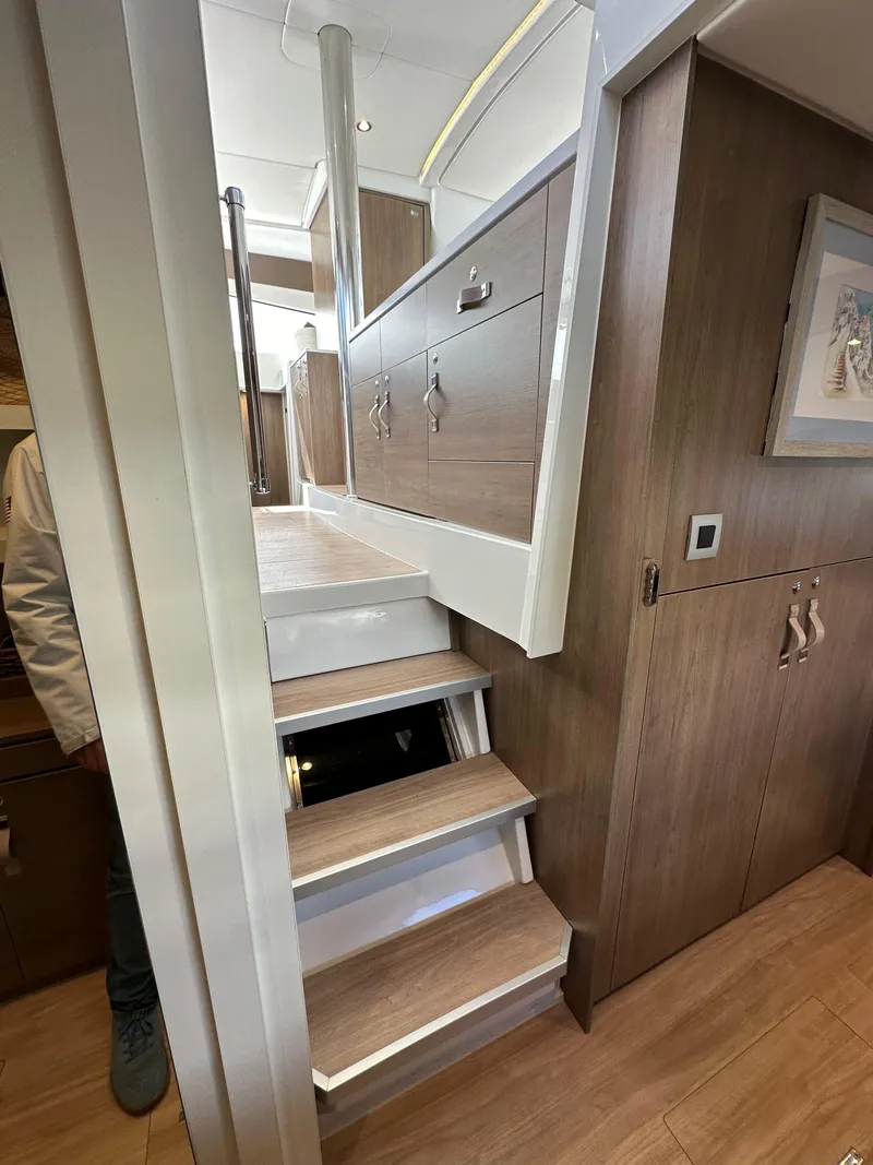 Slide: The Image of Bali 4.2 2023 - 76