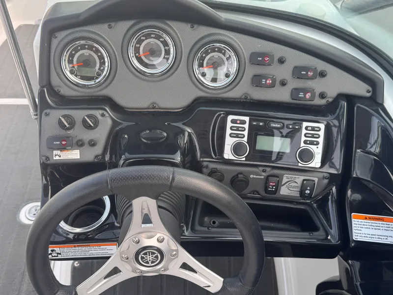 Slide: The Image of Yamaha 212X 2014 - 20