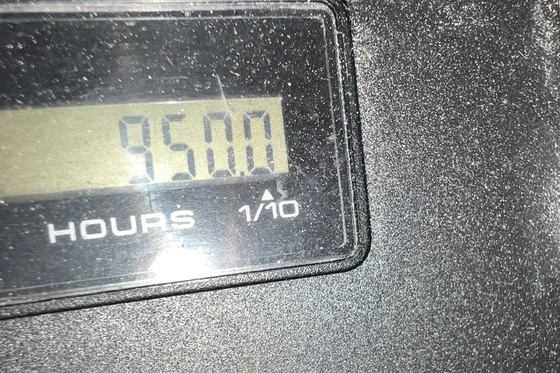 Slide: The Image of Sea Ray 410 Sundancer 2014 - 71