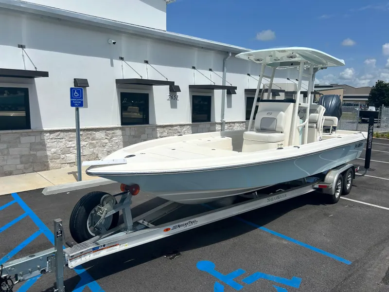 Slide: The Image of Shearwater 25 LTZ 2024 - 3