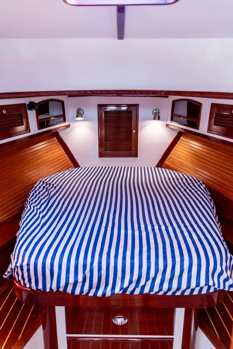 Slide: The Image of Bruckmann Abaco 40 2014 - 60