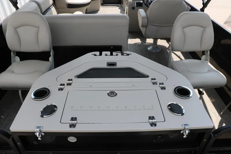 Slide: The Image of Interior of 2019 Berkshire 20RFC CTS pontoon boat with seating and table. - 22