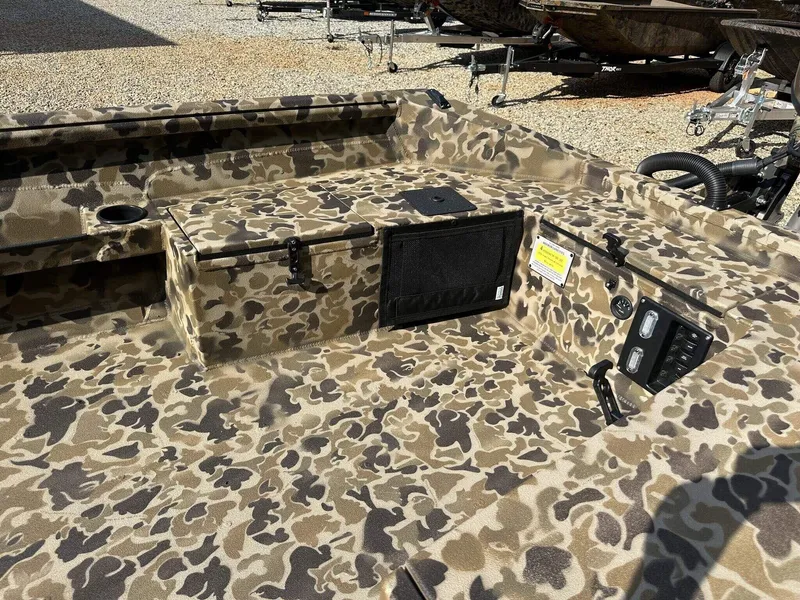 Slide: The Image of Excel Viper F4 1751 2026 - 6