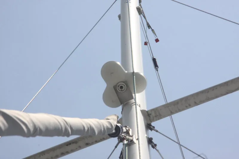 Slide: The Image of Mast and rigging of 2004 Pacific Seacraft Crealock 40 sailboat against clear sky. - 14